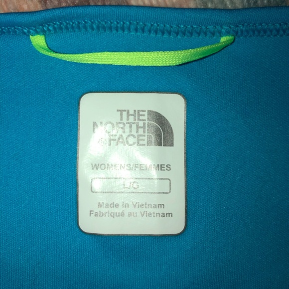 The North Face Pullover - Picture 4 of 6